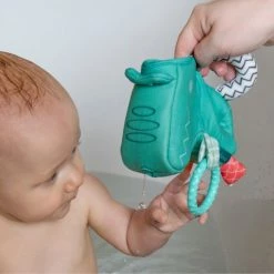 Baby Fehn Badespielzeug Gieß-Krokodil - Plansch & Play -Baden & Waschen Verkäufe baby fehn badespielzeug giess krokodil plansch play 50073 d5