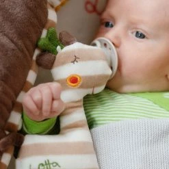 Baby Fehn Mini-Kuscheltier mit Schnullerhalter Giraffe - Loopy & Lotta -Baden & Waschen Verkäufe baby fehn mini kuscheltier mit schnullerhalter giraffe loopy lotta 059359 sp d4