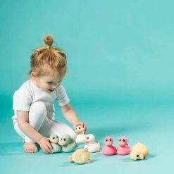 HEVEA Bade- und Spielzeugente aus Naturkautschuk - Kawan - Eggnog Yellow -Baden & Waschen Verkäufe hevea bade und spielzeugente aus naturkautschuk kawan eggnog yellow 103 002 021 d5