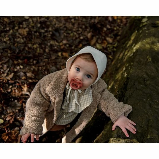 HEVEA Schnuller aus Naturkautschuk - rund - Krone - Elves Red - Gr. ab 3 M 6 HEVEA Schnuller aus Naturkautschuk - rund - Krone - Elves Red - Gr. ab 3 M – Bild 6