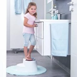 Rotho Babydesign Tritthocker Top 2-stufig - Weiß -Baden & Waschen Verkäufe rotho babydesign tritthocker top 2 stufig weiss 200050001 d2